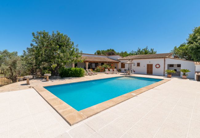 Villa in Pollensa - Villa Molinas by Sealand Villas