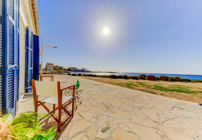  in Colònia de Sant Jordi - Beachfront Apartment Migjorn Playa